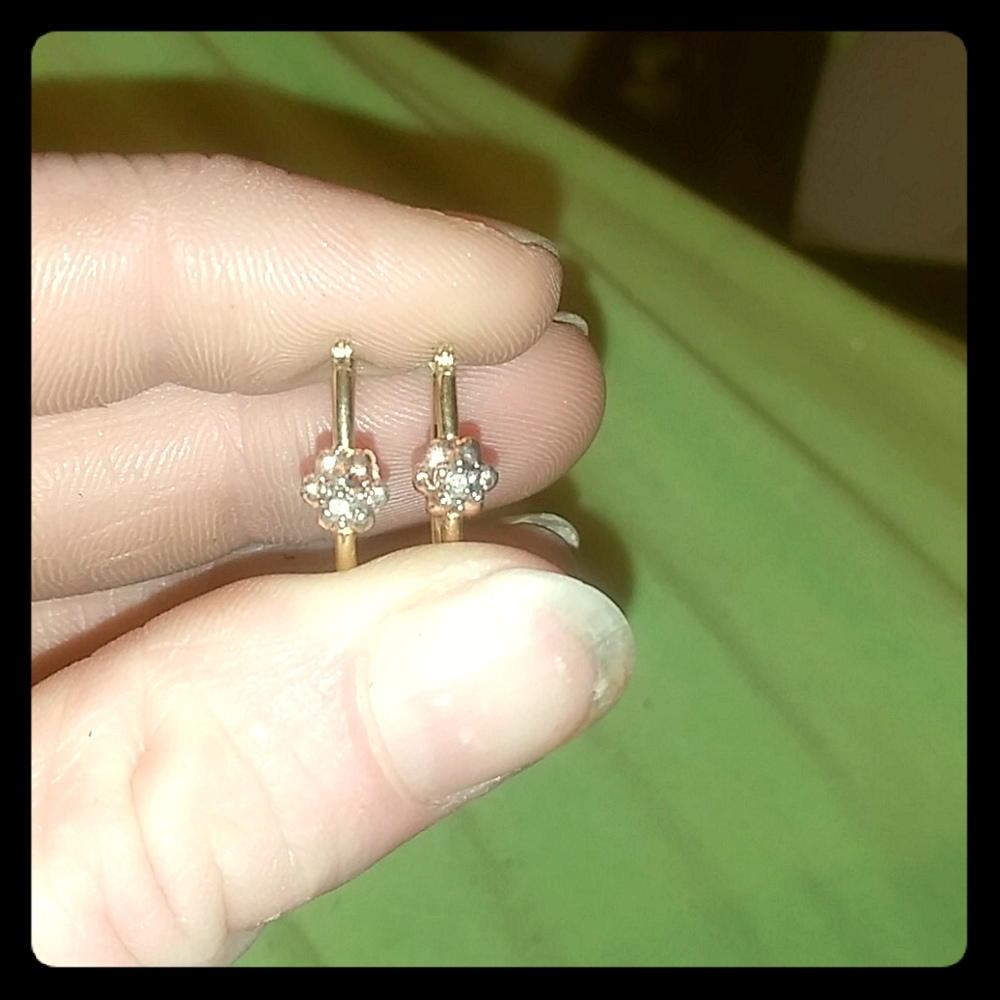Gold & diamond earrings